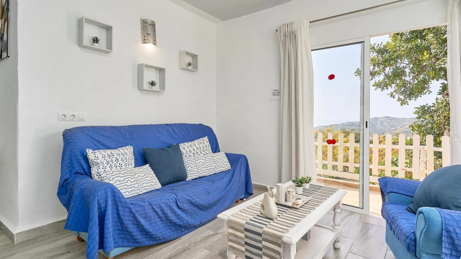 Villa Piedra Blanca Málaga 0*,  España